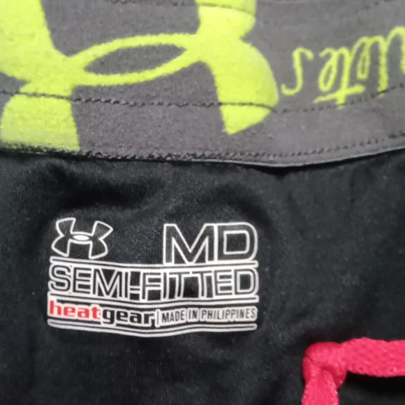 Under armor running shorts bundle medium - Picture 5 of 13